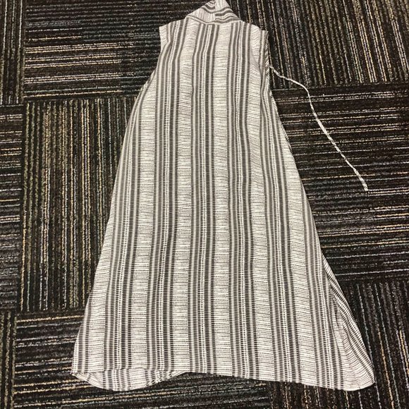 🎁Collective Conceptions Tie Waist Dress - Picture 3 of 4